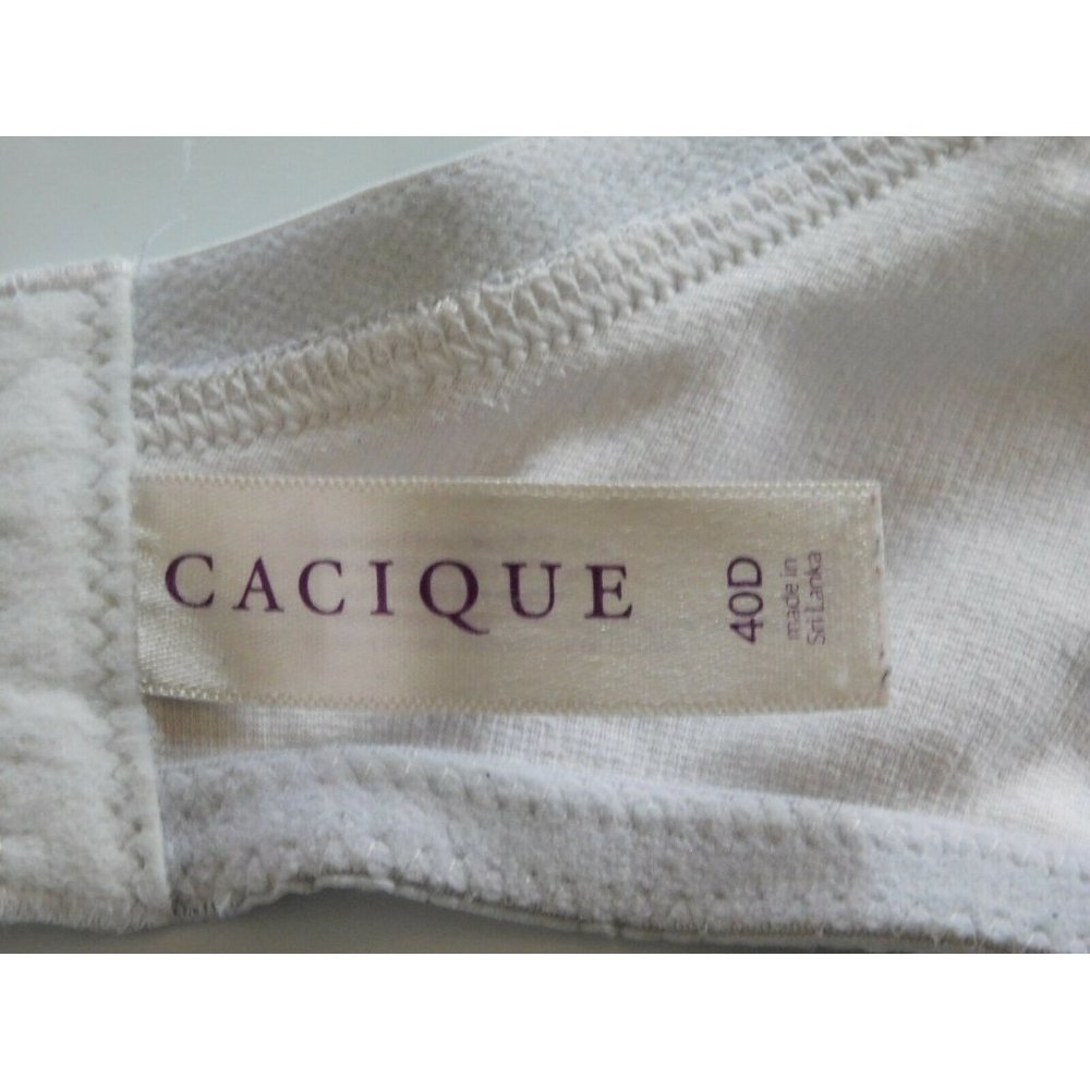 Women's Cacique White Underwire Bra Size 40D - Picture 4 of 5